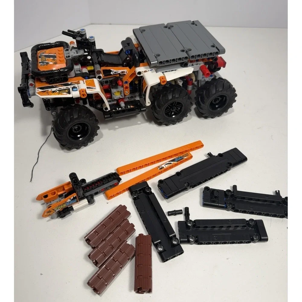 Lego Technic: All-Terrain Vehicle 42139 Assembled Missing Some Parts